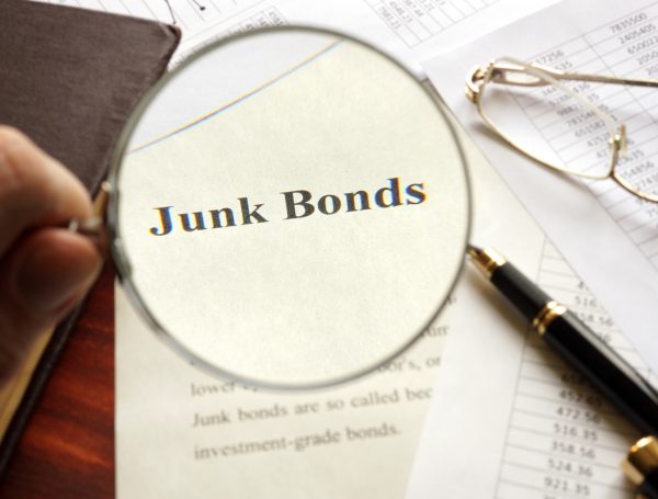 Junk Bonds: Charles Keating and Lincoln S&L